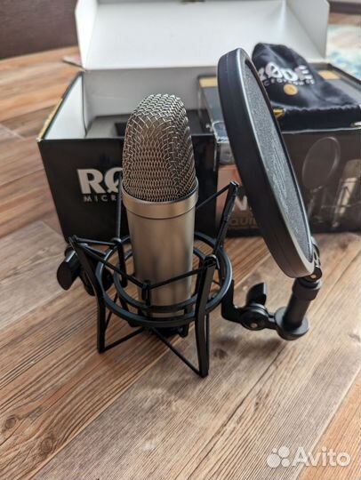 Микрофон rode NT1-A + пантограф rode PSA1