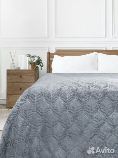 Плед велсофт 200х220 см серый на кровать