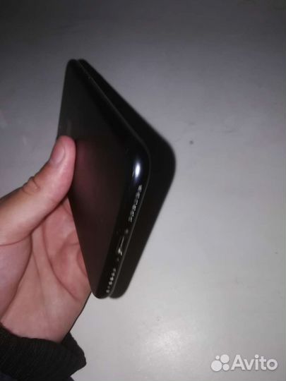 Телефон iPhone 7 32gb