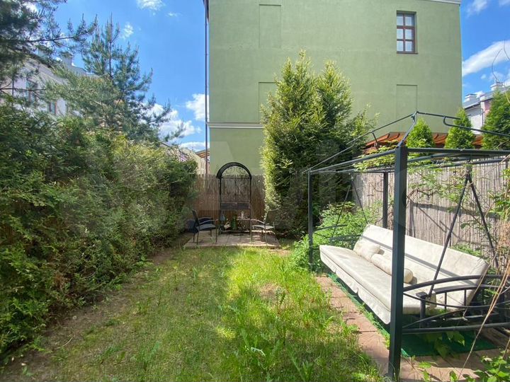 Таунхаус 175 м² на участке 1,5 сот.