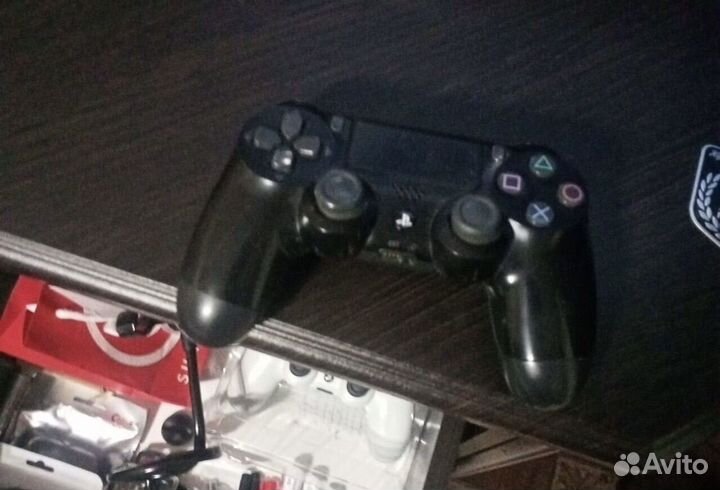 Продам Ps 4Slim на 1т