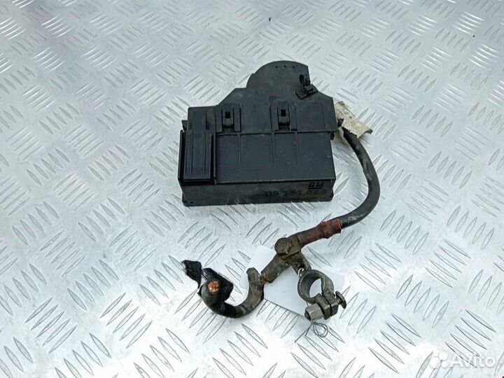 Блок предохранителей Opel Zafira (A) 2000 9131668