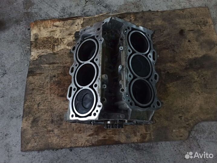 Блок двигателя Lexus GS450H