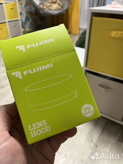 Бленда canon 50mm 1.8 STM