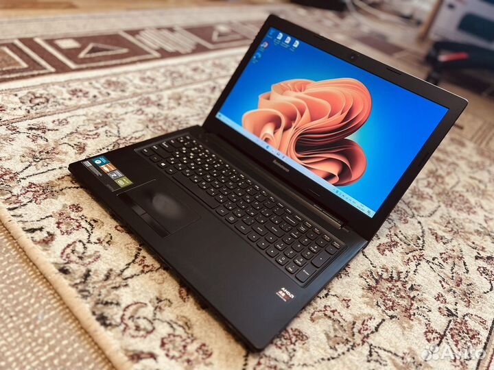 Мощный Ноутбук Lenovo Amd A8/8гб/256ssd/2 видюхи