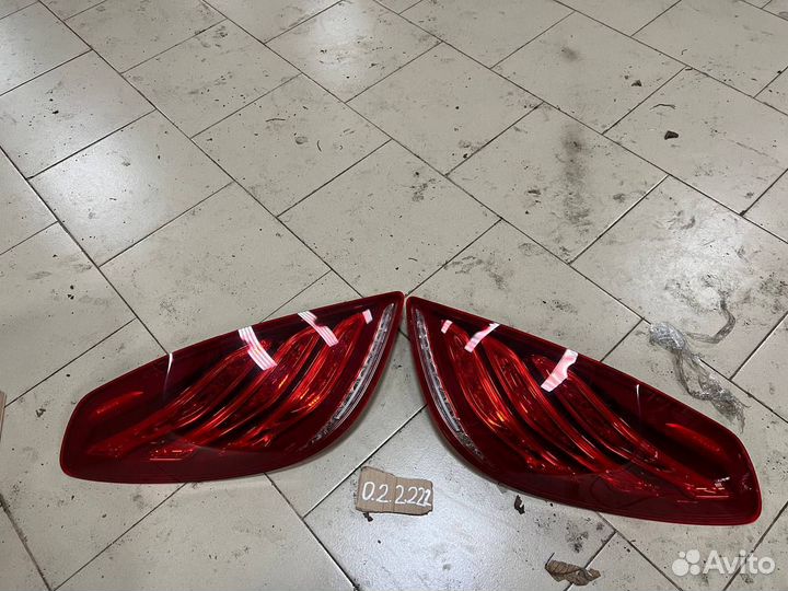 Фонарь задний Mercedes s w222
