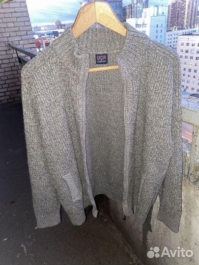 Свитер шерстяной