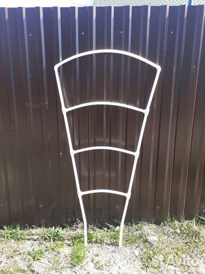 Шпалера садовая подставка опора ограждение