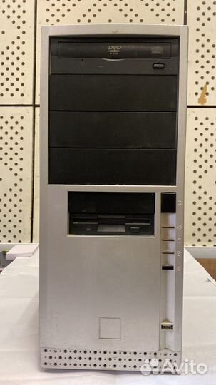 2 классических корпуса InWin формата ATX