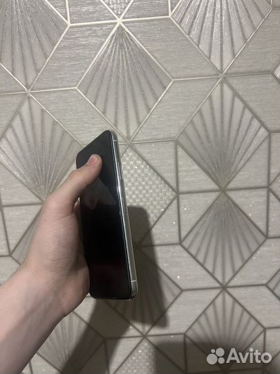 iPhone X, 64 ГБ