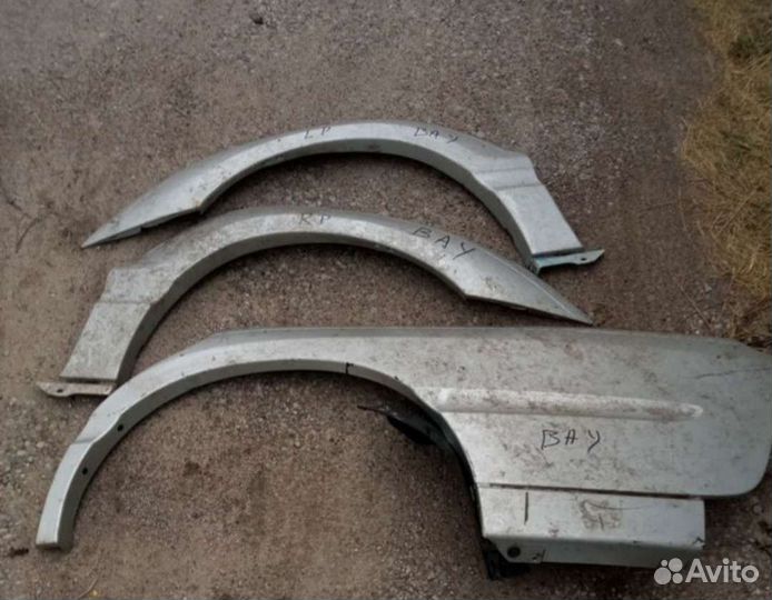 Subaru Baja молдинг крыла