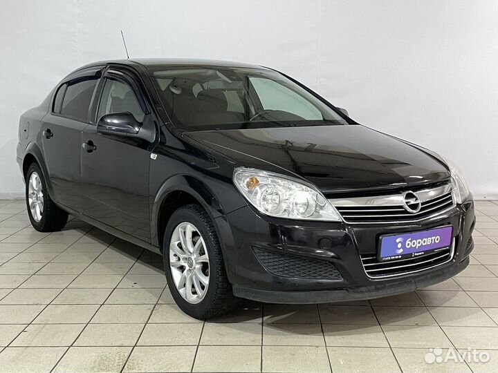 Opel Astra 1.8 МТ, 2011, 185 675 км