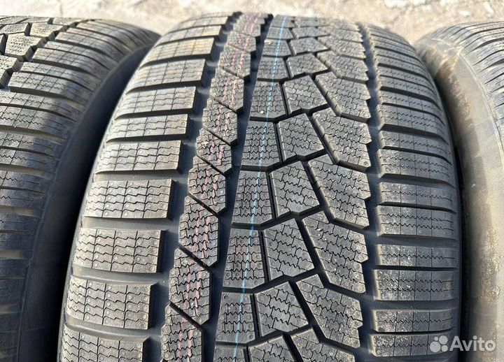 Continental ContiWinterContact TS 860 295/40 R21 111V