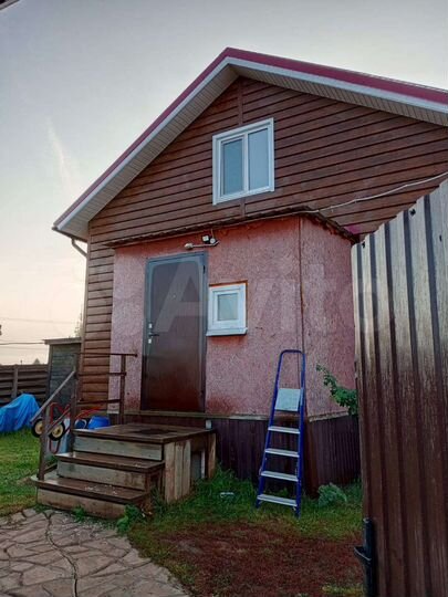 Коттедж 97 м² на участке 8 сот.