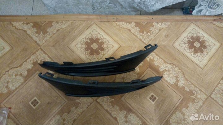 Заглушка фары противотуманные правай и левой