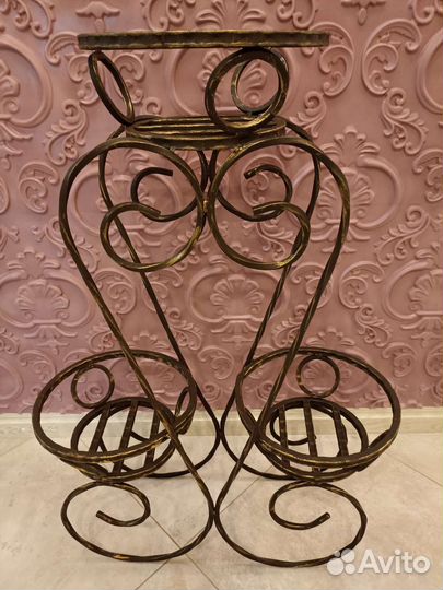 Подставка для цветов