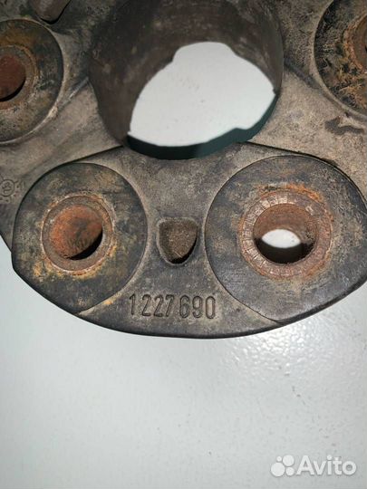 Муфта кардана заднего BMW 3 E46 (1997 - 2003)