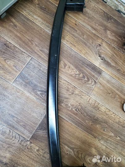 Усилитель заднего бампера для шкоды а5. Решетка