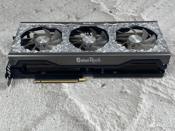 Холодная Palit rtx 3080 ti gamerock