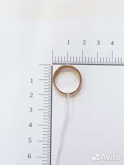Золотое кольцо с бриллиантами 15,5р