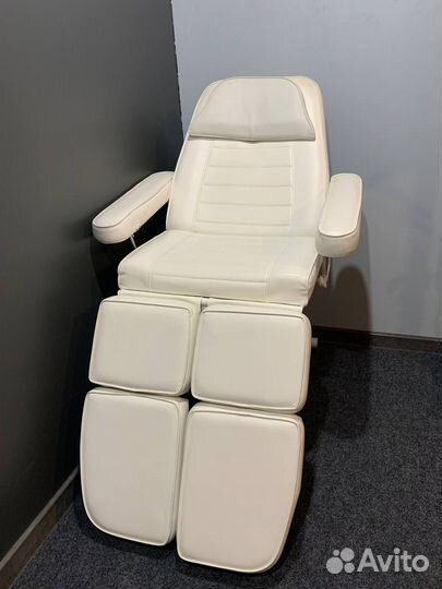 Массажное кресло
