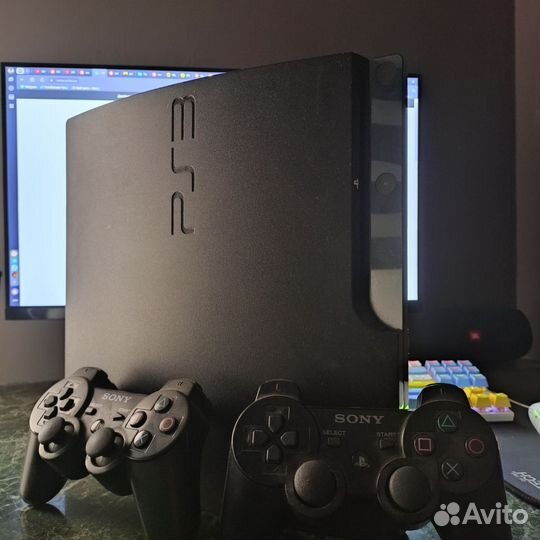 PS3 Slim + 2 геймпада и игры