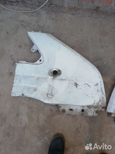 Крыло на ford transit