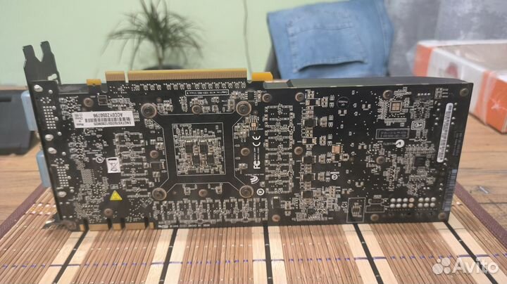 Видеокарта Asus GTX570 1280mb