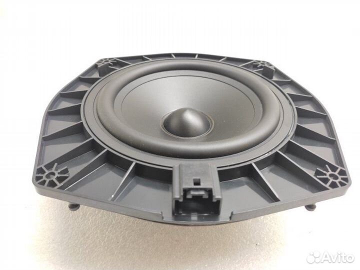 Динамик задний левый Land Rover Discovery 5 L462