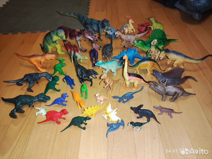 Динозавры игрушки фигурки