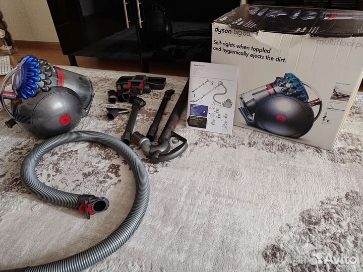 Пылесос Dyson big ball