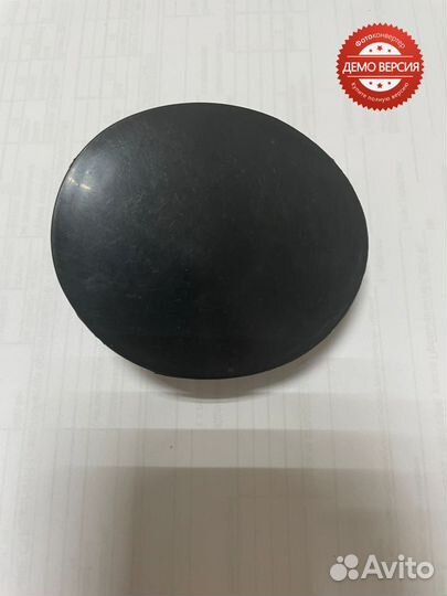 Заглушка бампера левое Toyota Corolla E150 (07-11)