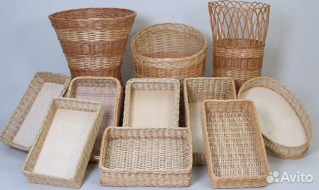 Лоток плетеный