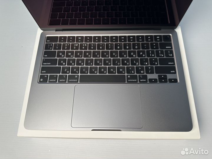 MacBook Air 13 2024 M3 256Gb Space Gray, 17 циклов