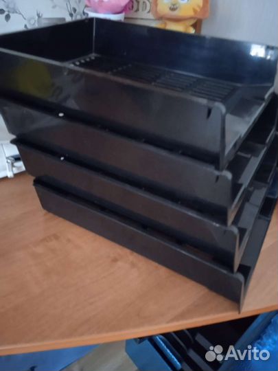 Лотки для бумаги горизонтальные