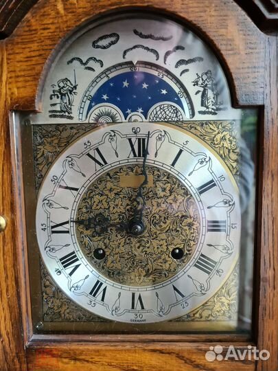 Часы в дубовом корпусе, Германия