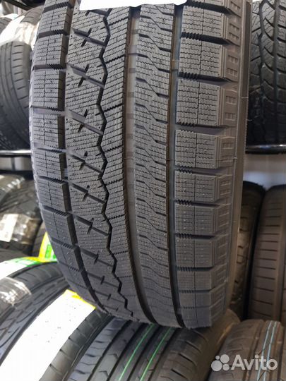 Sailun Ice Blazer Arctic 215/55 R17 98H