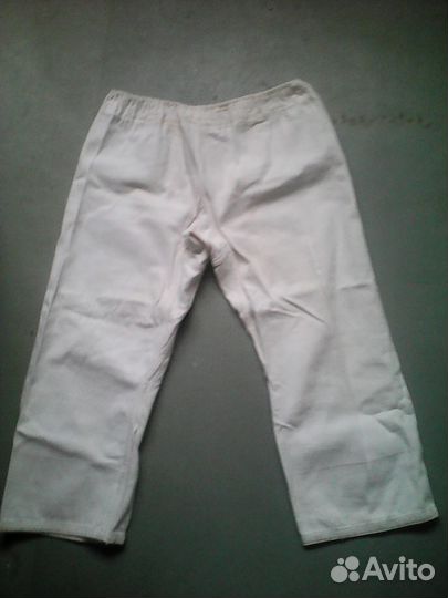 Кимоно для каратэ и др. +защита, рост 140-152