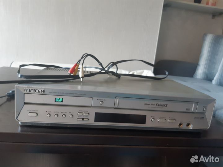 DVD- проигрователь (видеоплейер)