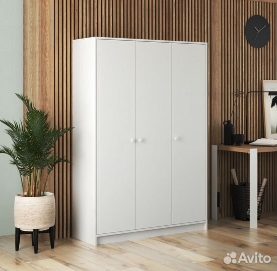 Шкаф Лайт 3-дверный