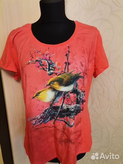 Женский спортивный костюм