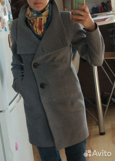 Пальто шерстянное