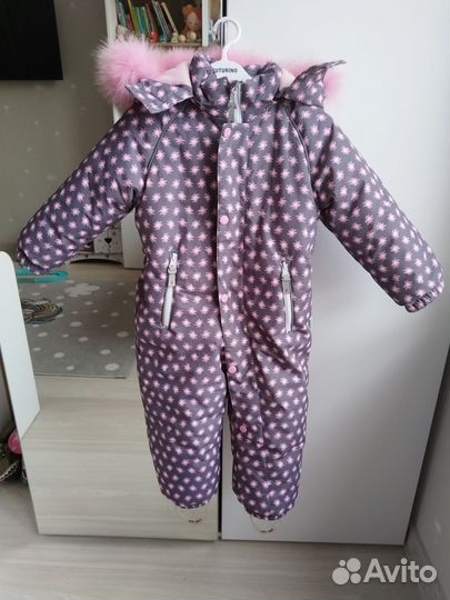Зимний комбинезон для девочки