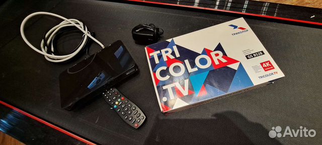 Приставка и Тарелка триколор тв GS B528