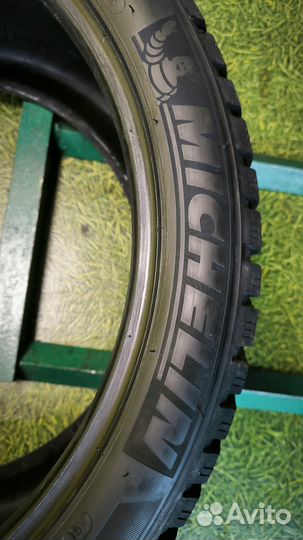 Michelin Latitude X-Ice North 295/35 R21