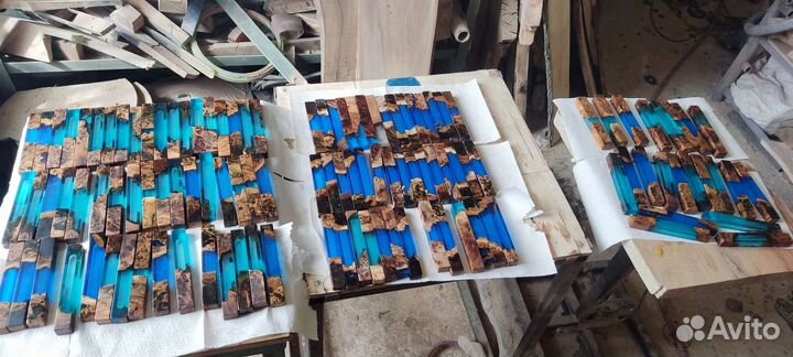 Изделия из эпоксидной смолы и капового карагача