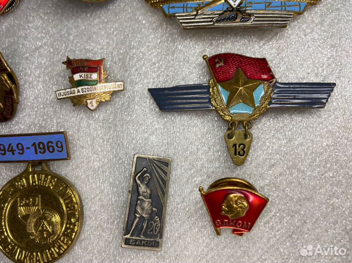 Тяжелые значки одним лотом СССР