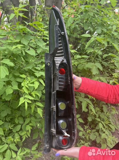 Задние стопари на Ford Fusion