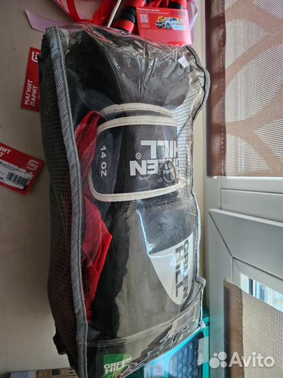 Боксерские перчатки 14 oz Green Hill