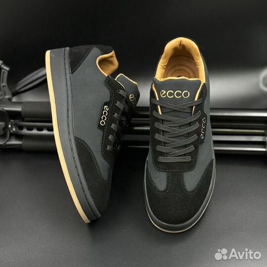 Кроссовки мужские